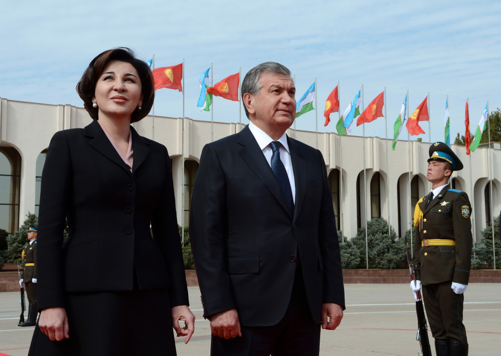 Как Атамбаева встречали в Ташкенте. Фото