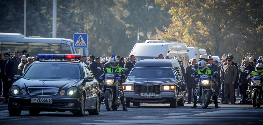 Скорбим. Как прошли похороны вице-премьер-министру Джумакадырова. Фото