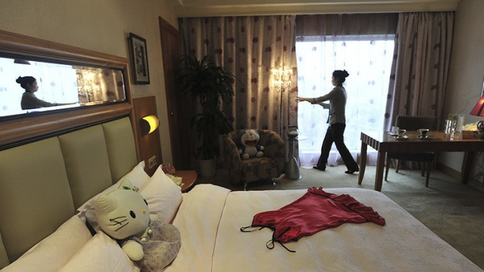 В гостиницах везде висят скрытые камеры — это правда? Отвечает отельер