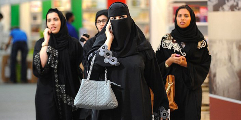 Женщинам в Саудовской Аравии разрешили самим выбирать способ деторождения