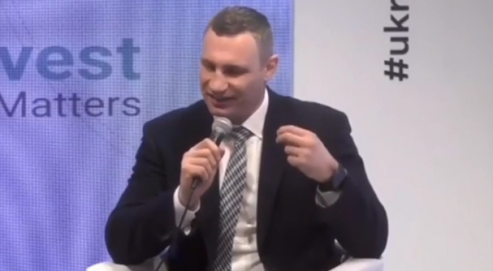 Словесный конфуз Кличко рассмешил участников форума в Давосе