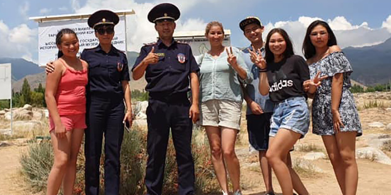 Помогают туристам и отдыхающим. Как работает туристическая милиция на Иссык-Куле