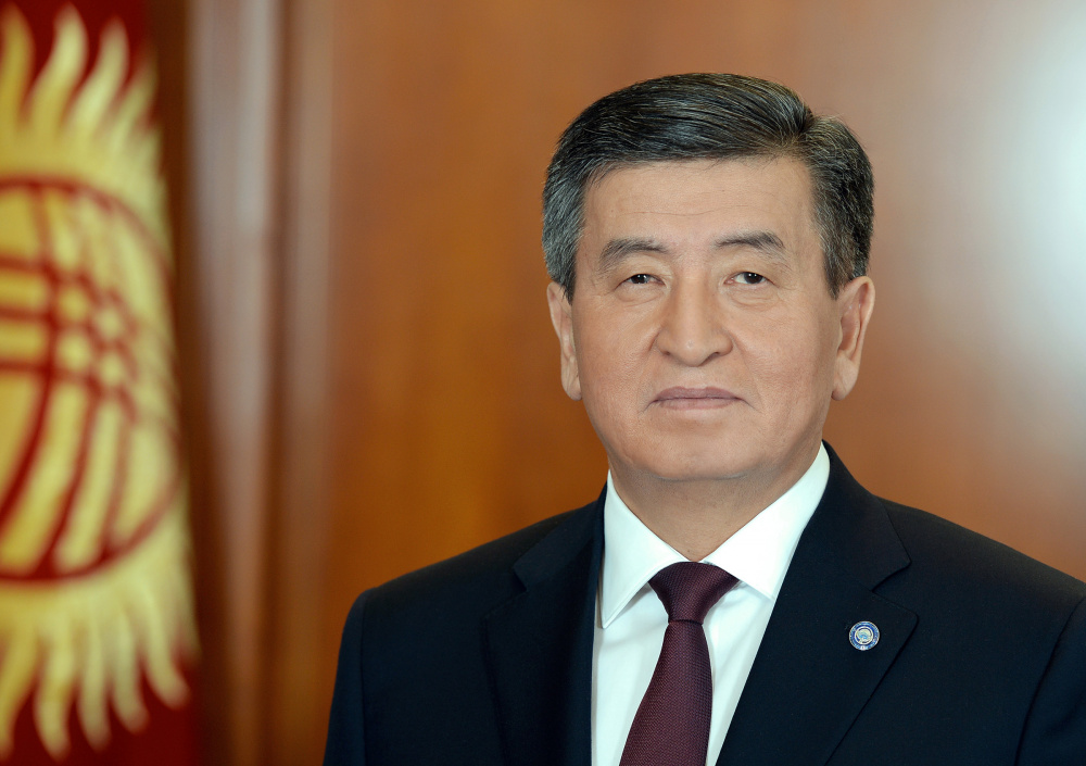 От Акаева до Жапарова. Как президенты Кыргызстана поздравляли с Курман айтом на посту