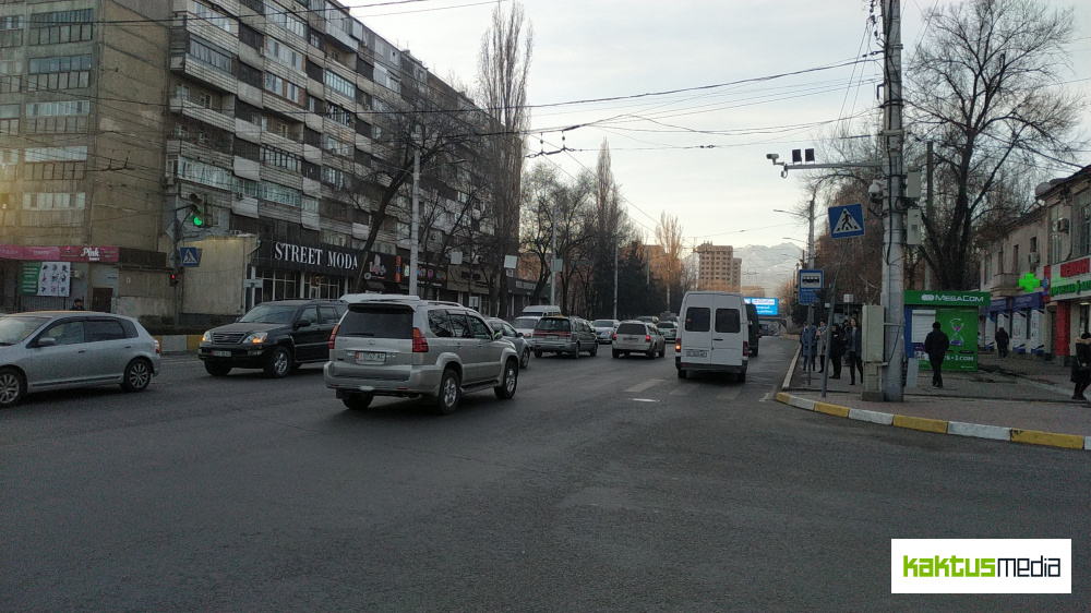 Идея провести день без машин. Как выглядят дороги Бишкека сегодня