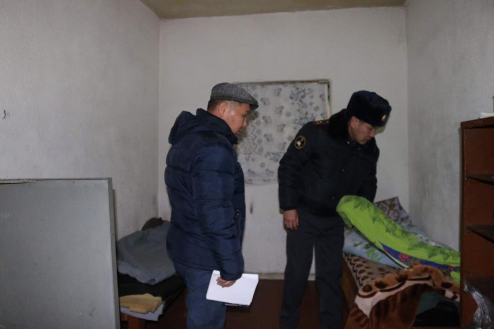 Равшан Жээнбеков пожаловался на холод в ИВС. Ответ и фото  ГУВД Бишкека