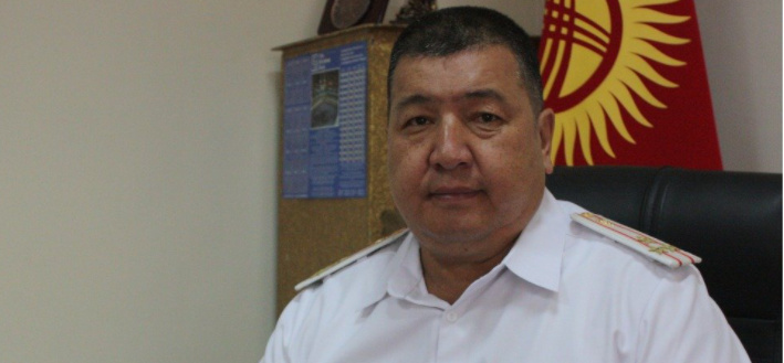 Уволенный на фоне ЧС глава Ленинского РУВД Бишкека Кулуев восстановлен в должности