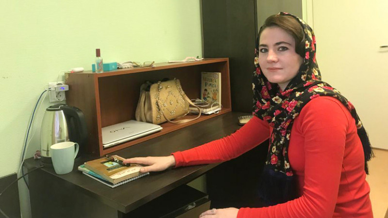 Дочь оставшегося в Афганистане в 1985 году советского военного впервые приехала на родину