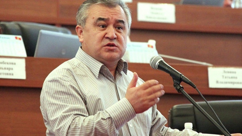 Текебаев: Когда мы станем сильными, то поменяем Конституцию и приведем народ к власти