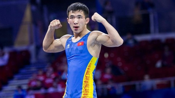 Борец Жоломан Шаршенбеков завоевал золото чемпионата Азии