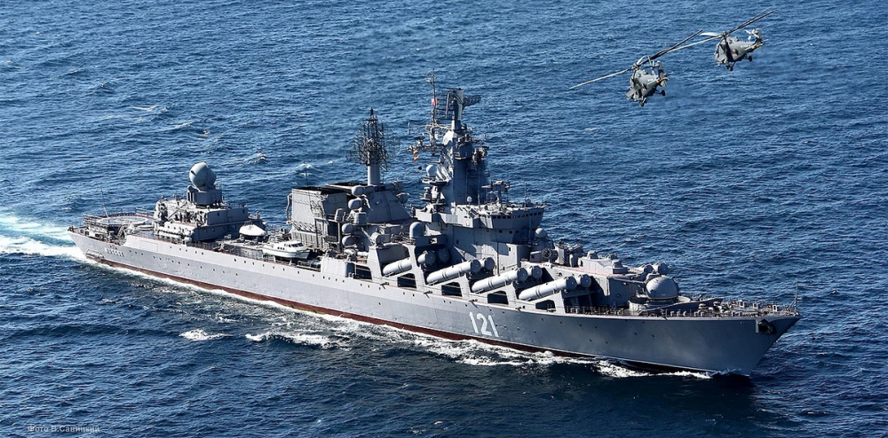 Российские СМИ: На затонувшем крейсере 