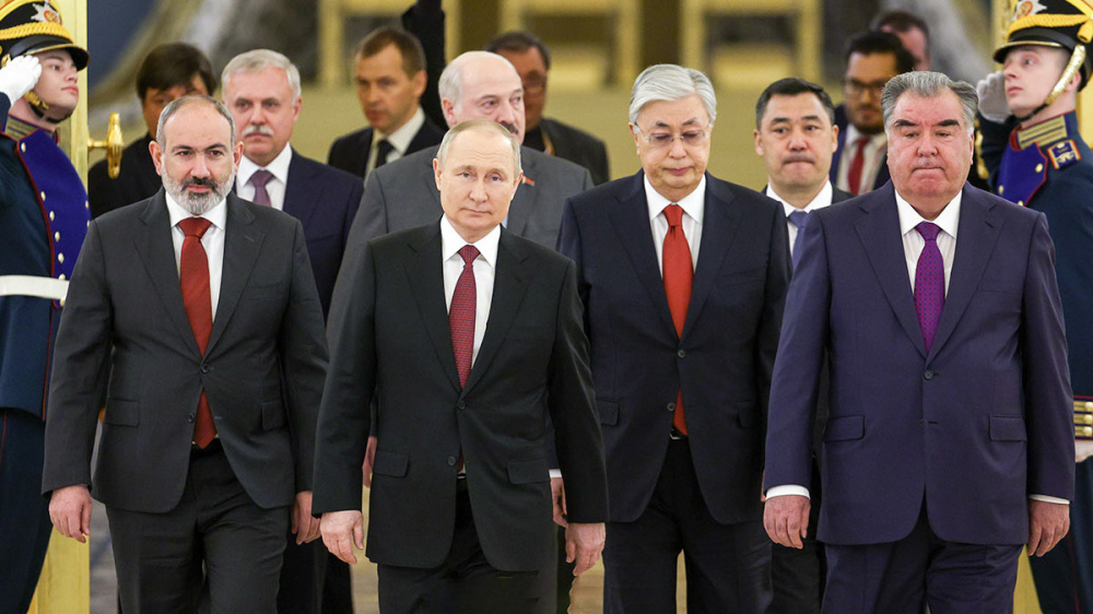 О чем говорили Жапаров, Рахмон и другие лидеры тет-а-тет с Путиным. Версия Кремля