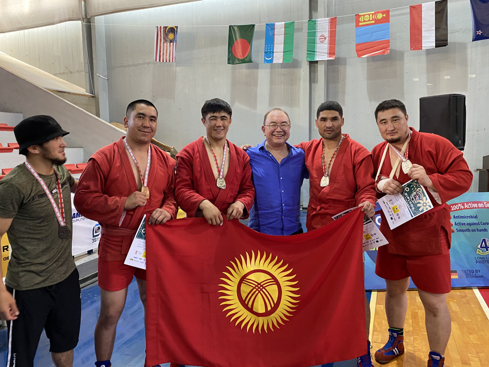 Самбисты из Кыргызстана завоевали призовые места на чемпионате Азии в Ливане