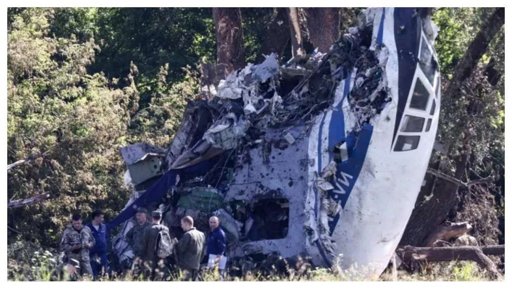 Военный самолет Ил-76 потерпел крушение под Рязанью (видео)