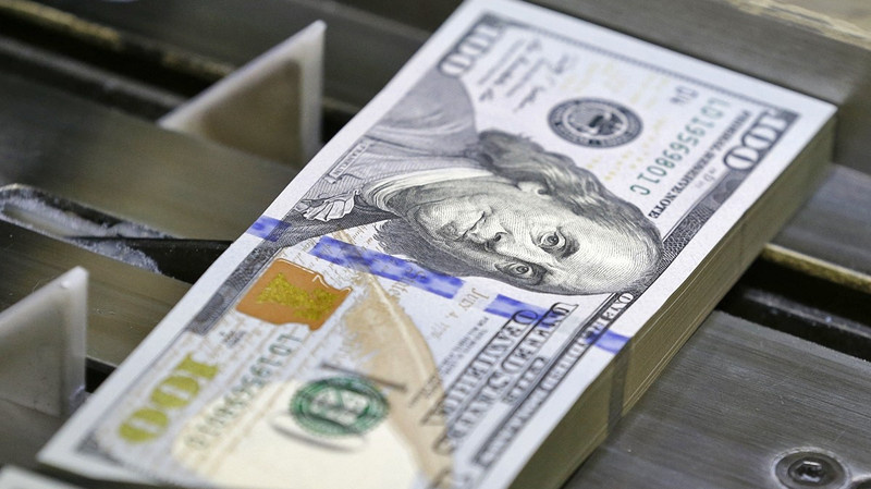 Курс валют в коммерческих банках на 23 сентября. Рубль растет в стоимости