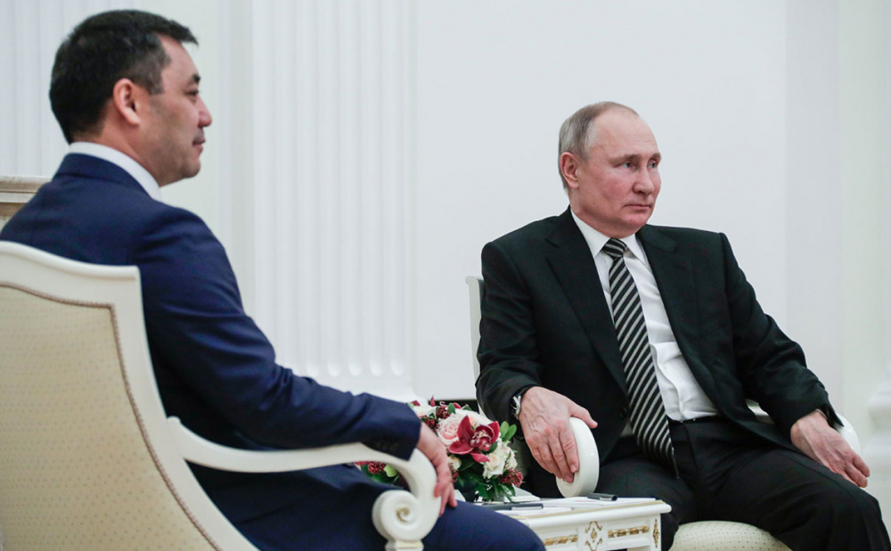 Садыр Жапаров выразил соболезнование Владимиру Путину