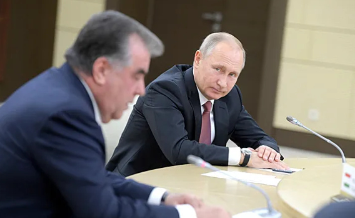 Демарш Рахмона перед Путиным? Полный текст выступления президента Таджикистана