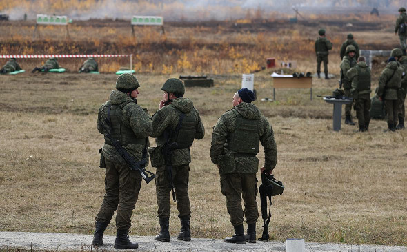 РБК: Стрельбу на военном полигоне в России открыли добровольцы из Таджикистана