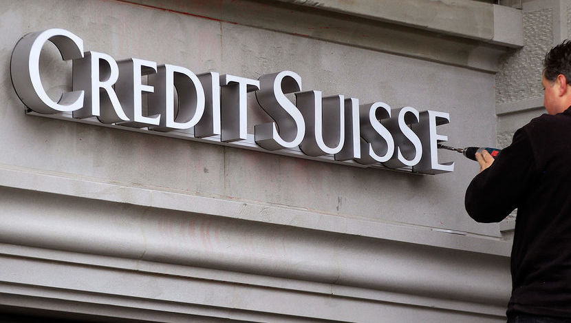 Нацбанк Швейцарии объединяет два крупнейших банка из-за банкротства в США
