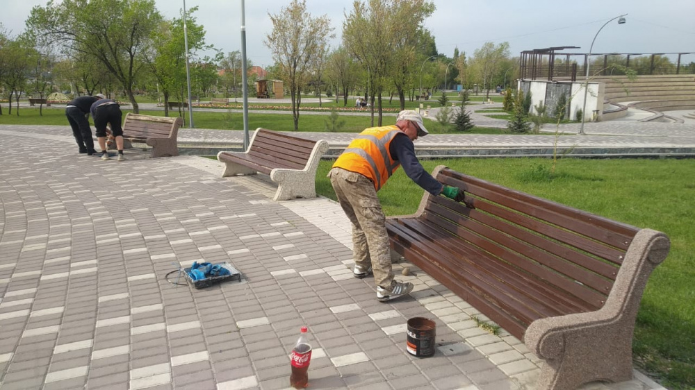 Минет в парке на лавочке