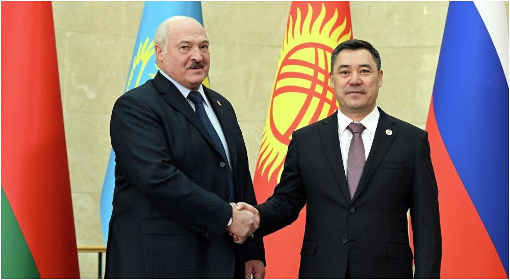 Садыр Жапаров пригласил Александра Лукашенко в Кыргызстан