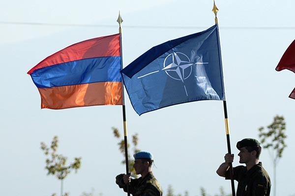 Армению пригласили в НАТО
