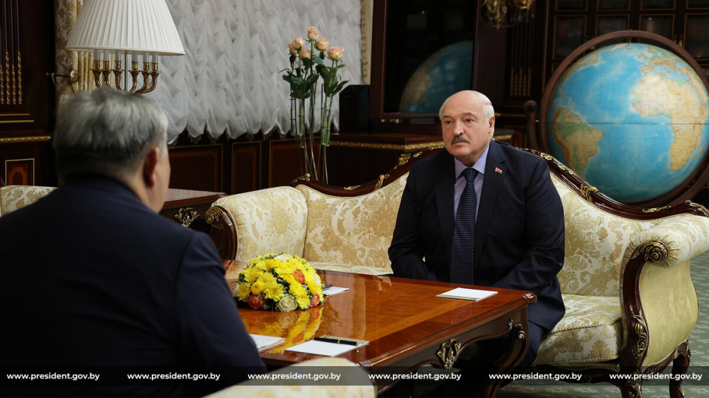 Александр Лукашенко: У нас есть что предложить кыргызскому государству