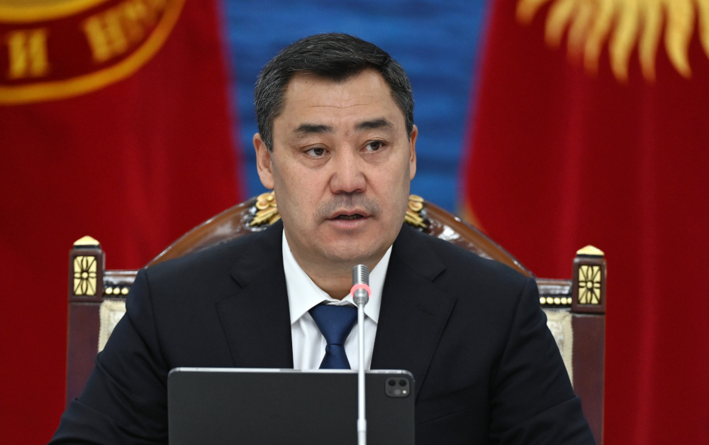 "Вам потребуется быть честными". Садыр Жапаров поздравил судей Кыргызстана с праздником