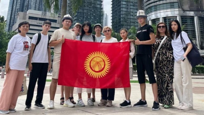 Салымбеков Университет объявил конкурс для учеников 9-го и 11-го классов. Это позволит обучаться бесплатно в Международном колледже IT и бизнеса и в Малайзии. Не пропустите! Салымбеков Университет объявил конкурс для учеников 9-го и 11-го классов. Это позволит обучаться бесплатно в Международном колледже IT и бизнеса и в Малайзии. Не пропустите!