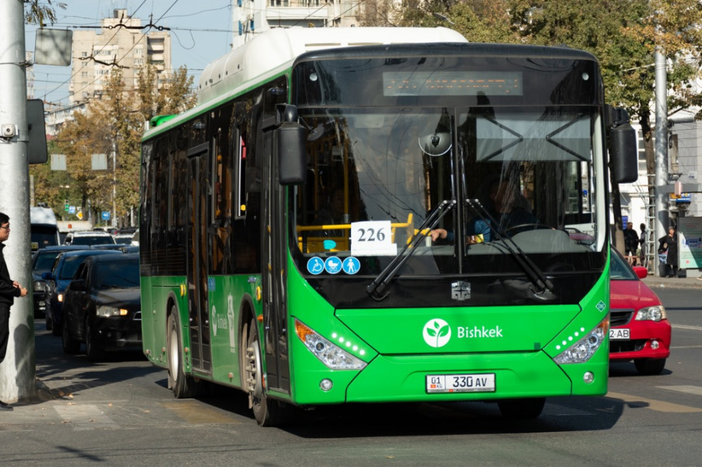 В Бишкеке частично изменили маршруты трех автобусов (схемы)