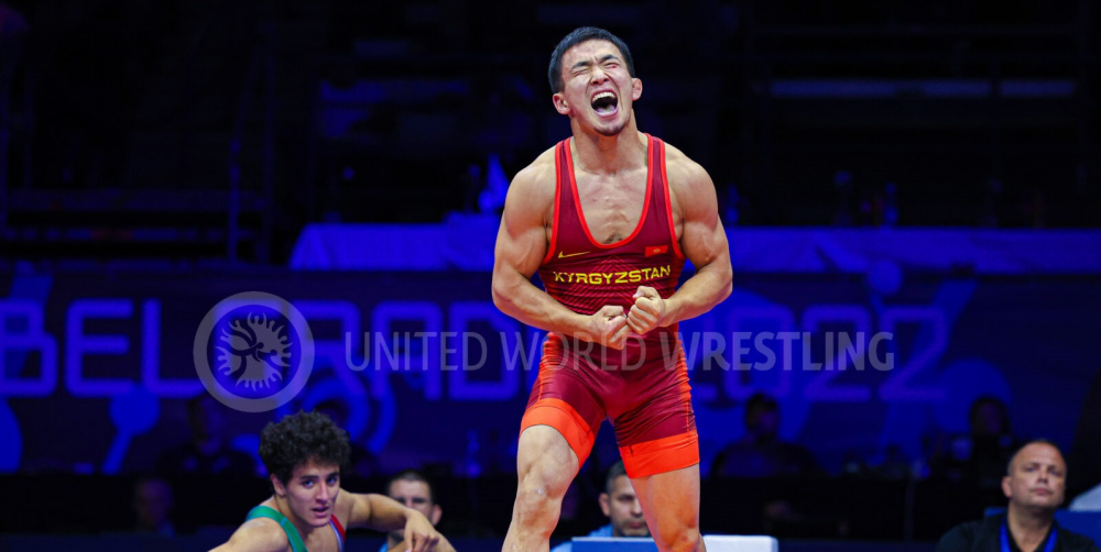 Борец Жоламан Шаршенбеков завоевал золото чемпионата Азии в Бишкеке
