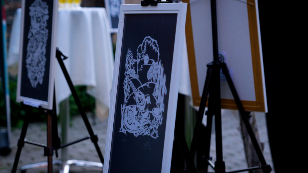 Состоялось открытие выставки литовского художника в Бишкеке (фото и видео)