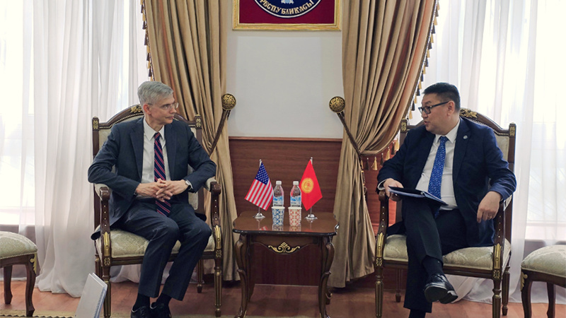 В Бишкек прибыл представитель госсекретаря США