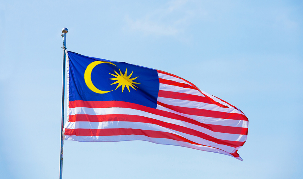 Садыр Жапаров выразил соболезнования премьеру Малайзии