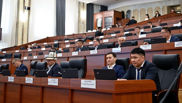 Ряд стран отменяют визы для владельцев служебных и диппаспортов из Кыргызстана