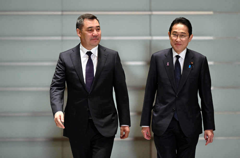 Садыр Жапаров проведет встречу с премьер-министром Японии Фумио Кисидой