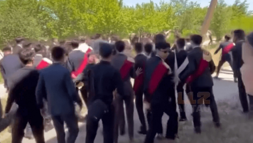 В Казахстане произошла массовая драка выпускников