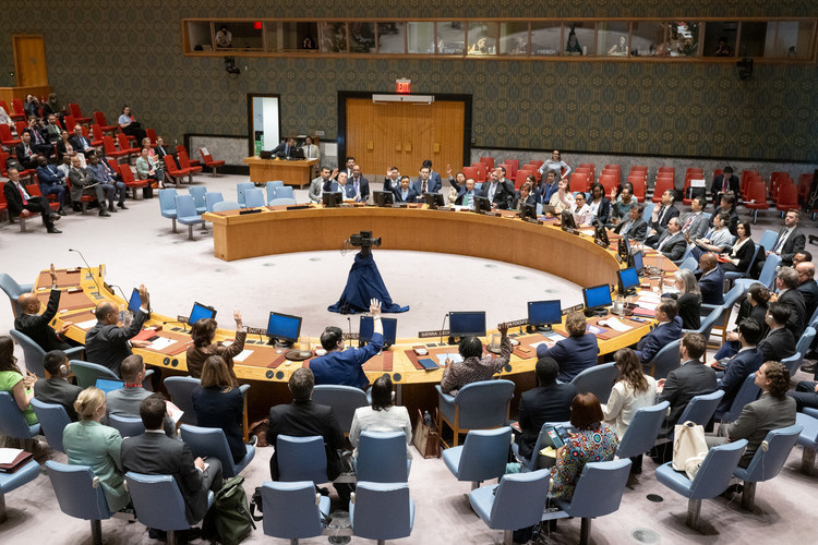 Совбез ООН принял проект резолюции США по прекращению огня в секторе Газа