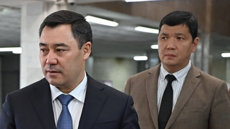 Садыр Жапаров дал задание мэрии Бишкека (спойлер: это связано с рекламными щитами)