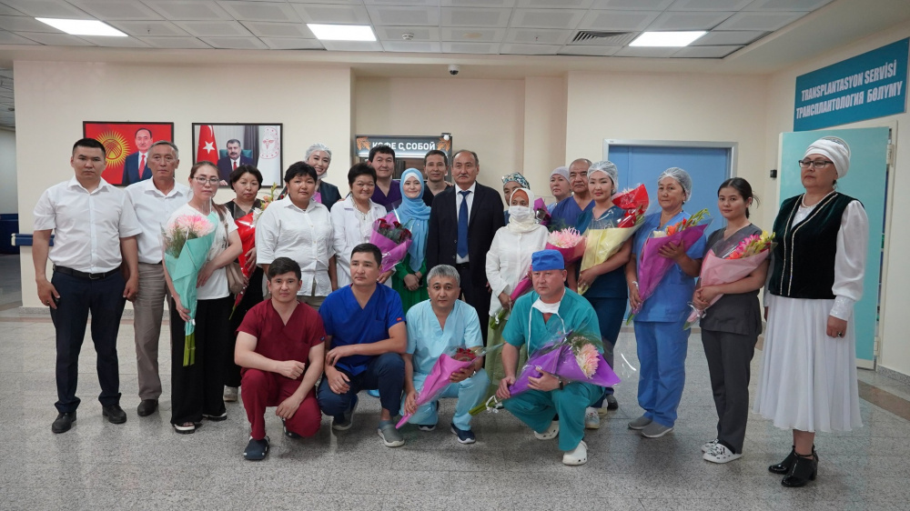 Первые операции по пересадке печени в Кыргызстане. Пациенток выписали из больницы (фото)
