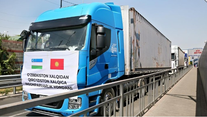 В Ош прибыла гуманитарная помощь из Узбекистана (фото)