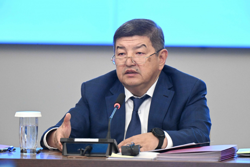 Акылбек Жапаров призвал улучшать позиции Кыргызстана в международных рейтингах