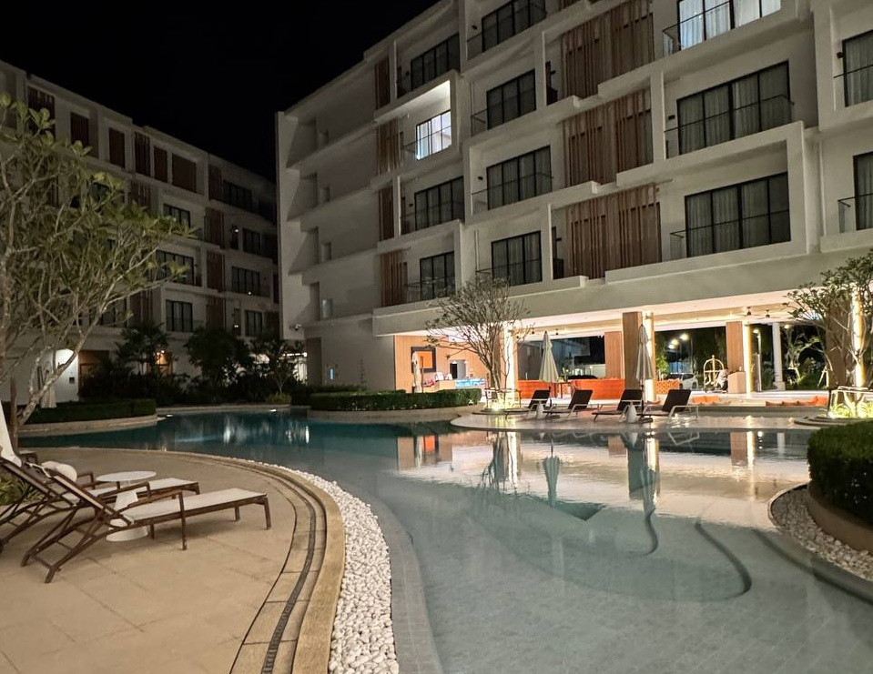 Отель Laya Resort Phuket Island 5*.