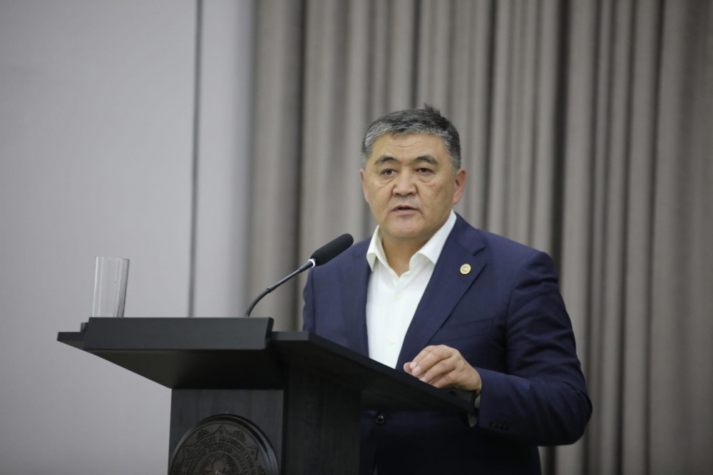 Камчыбек Ташиев встретился с военнослужащими спецназа "Альфа".