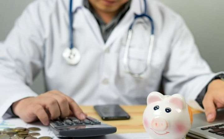 Некоторые врачи будут получать до 85 тыс. сомов - при определенных условиях