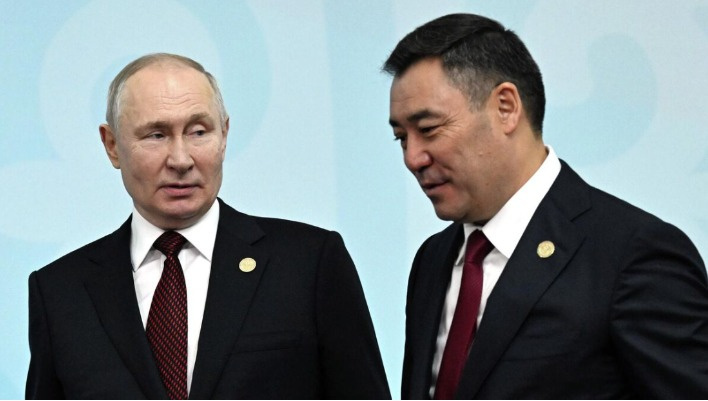 Садыр Жапаров и Владимир Путин провели телефонный разговор