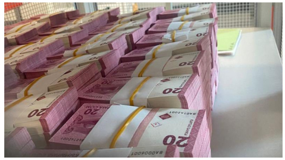 Садыр Жапаров: Кыргызстан начал печатать национальную валюту - сом