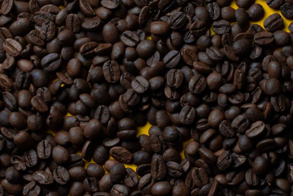 Японские ученые раскрыли, как соединение из кофе подавляет рост клеток рака кишечника