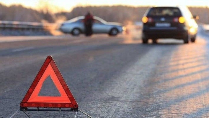 В автонаезде на пешеходов в Нарыне подозревают пограничника