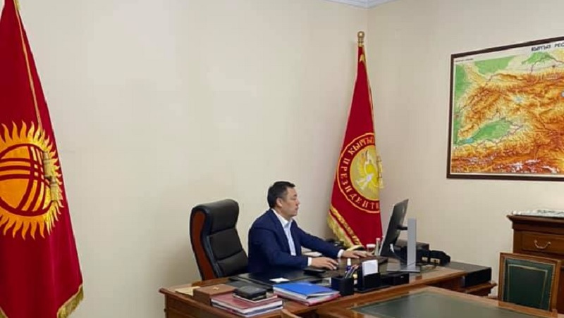 В Кара-Куле, Кызыл-Кие и Майлуу-Суу сменили мэров