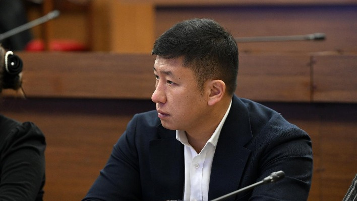 Депутат обеспокоен участившимися ДТП на трассе Бишкек - Кара-Балта